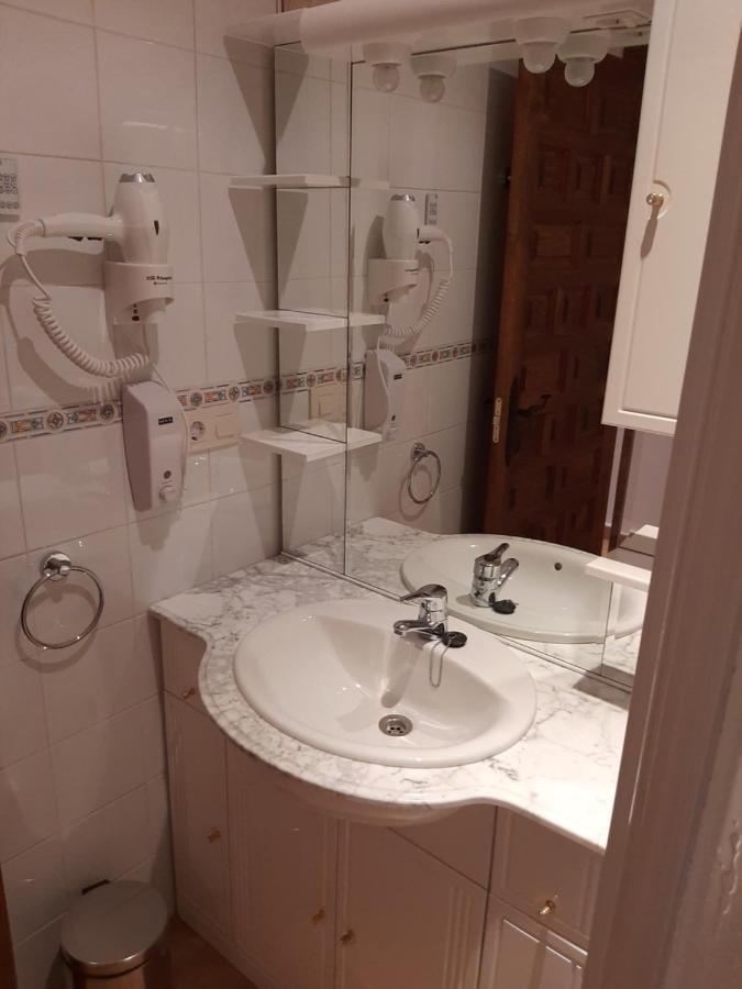 מדרידחוס Casa Rural La Cerca מראה חיצוני תמונה